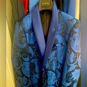 Fashion suit Jacket/ outgoing wear